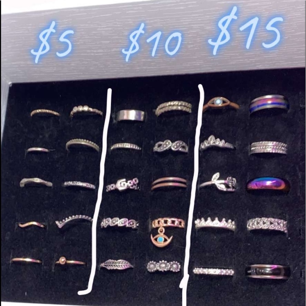 Rings all different sizes